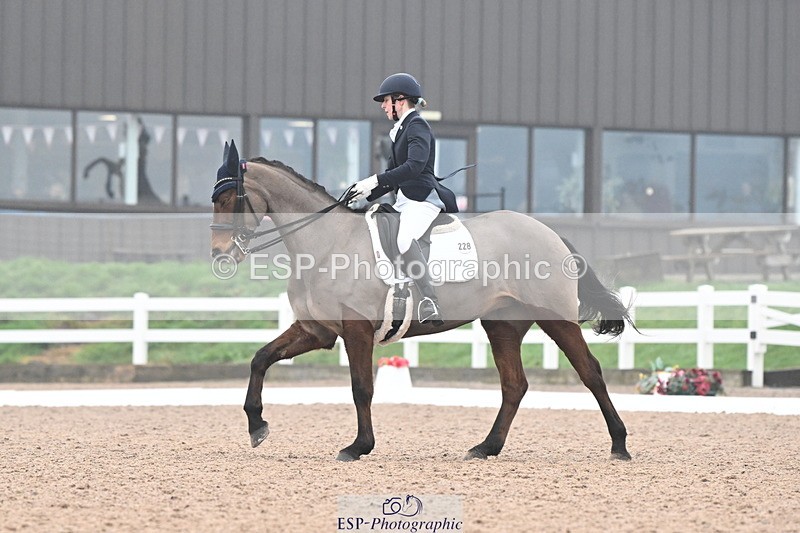 240217A-120018-02495 - 228-Abby.Bannell-Royal.Dalliance