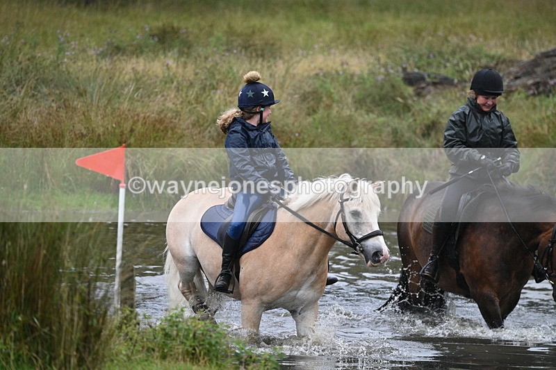 WJ7_8957 - Time at Water 11:53 to 12:23