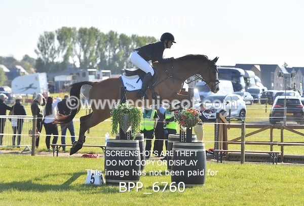 BPP_6760 - CLASS 1 Senior Newcomers/ 1.10m Open