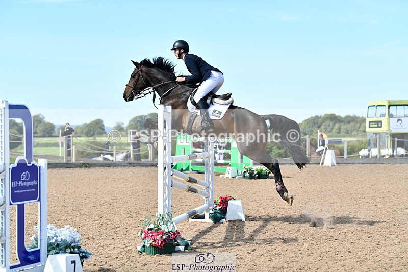 240914A-130938-07187 - Cls 15-S Snr Foxhunter