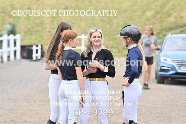 BPP_3299 - FRI CLASS 19 Junior 1.20 Open /Inc 148 Restricted Open **Viewing/Selection class for 148 teams**