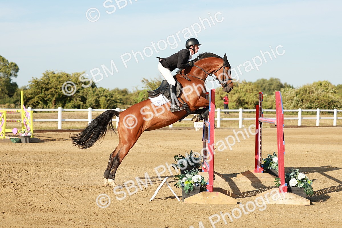 SBM_008866 - Class 6 - National 1.30m 1.40m Open Handicap