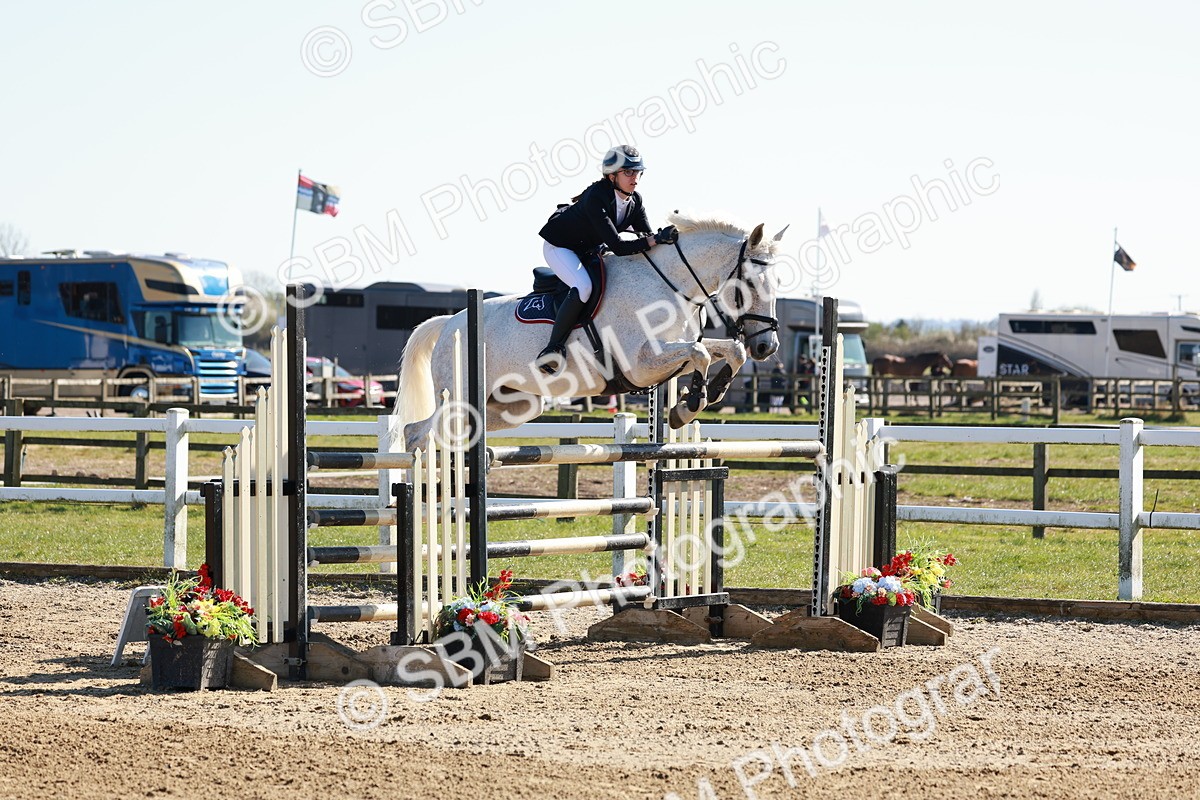 SBM_004874 - Class 18 - Senior Foxhunter - 1.20m