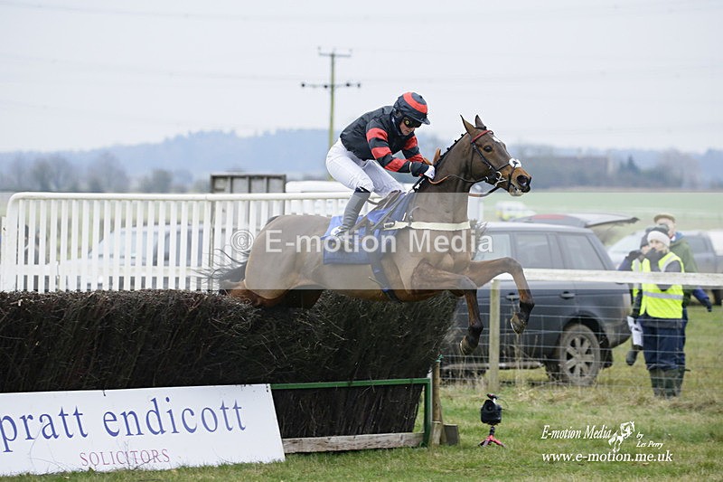 PtP 230122 256 - Cocklebarrow Races - Heythrop Hunt - 23/01/22