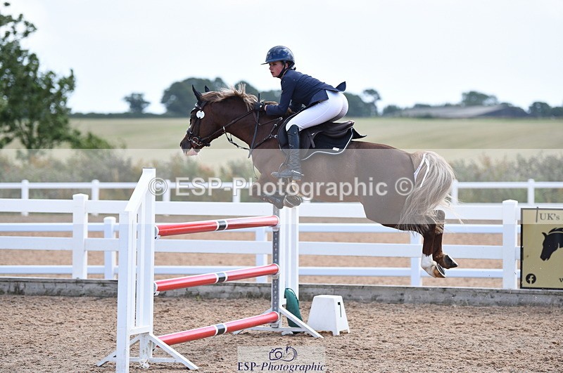 230715A-151054-01660 - Cls 7 1.15m Members Cup