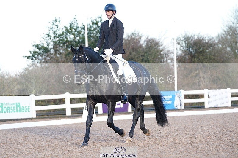 241214-101832-00146 - 115-Joe.Roome-Monarchs.Way.Tobiah