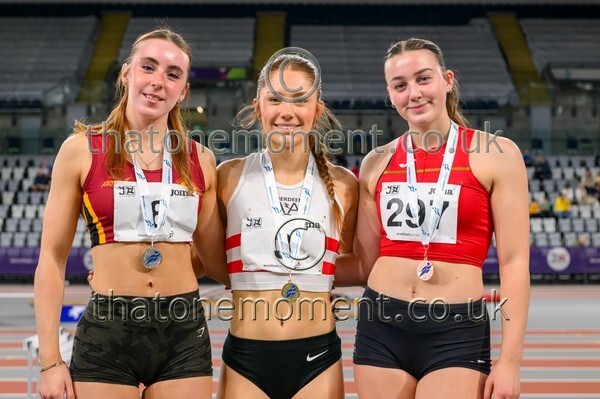 Age26SUN-810521 - Medals