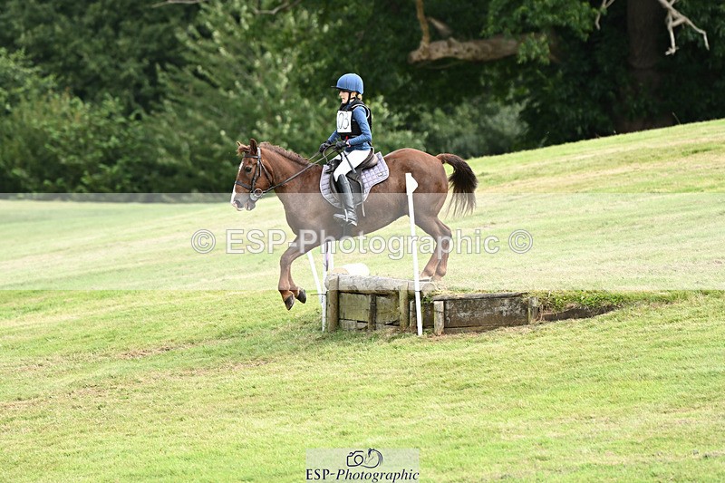 240825X-140610-34915 - 80cm XC 14.30 to 15.30