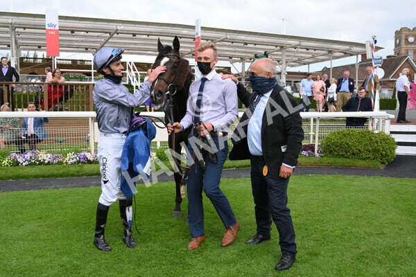 yr11062021r5-41 - Race 5 4.00pm Sky Bet Ganton Stakes