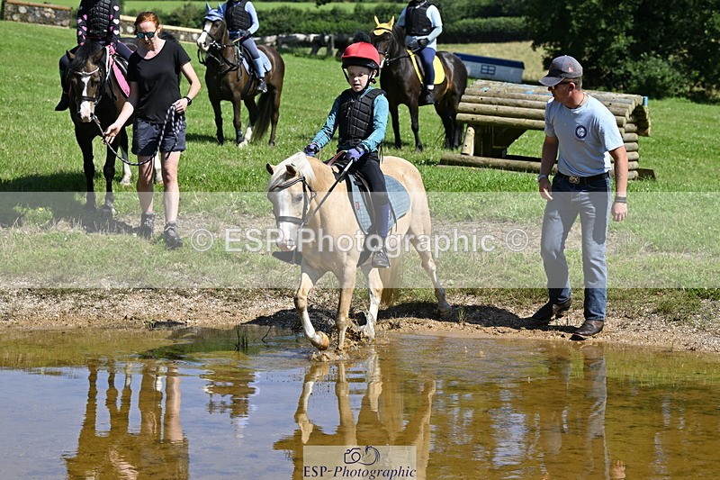 240728B-105730-00738 - Theo's Group XC