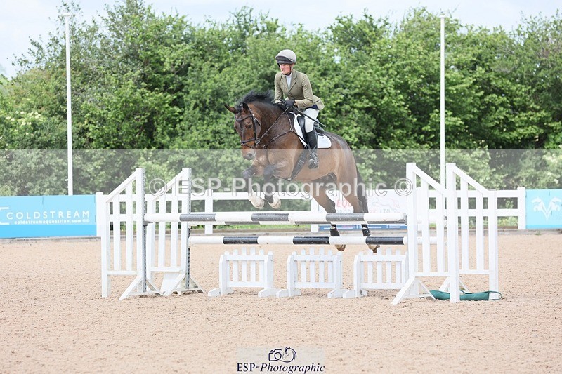 250528-123314-00733 - Cls 3 Snr 1.05m Open