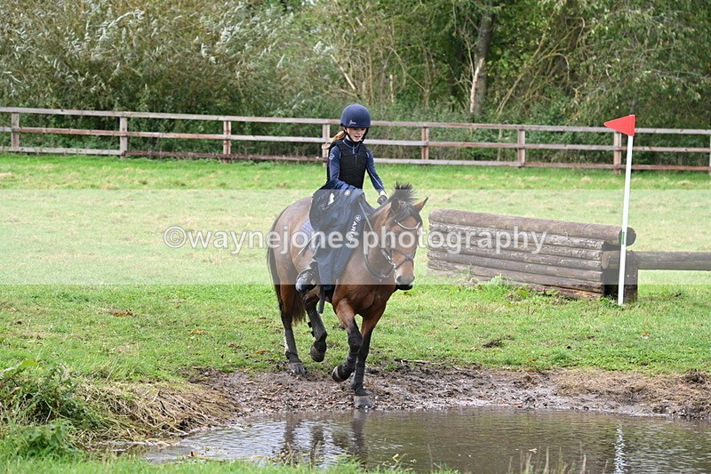 WJ6_4392 - Time at Photographer 11:57 to 12:14