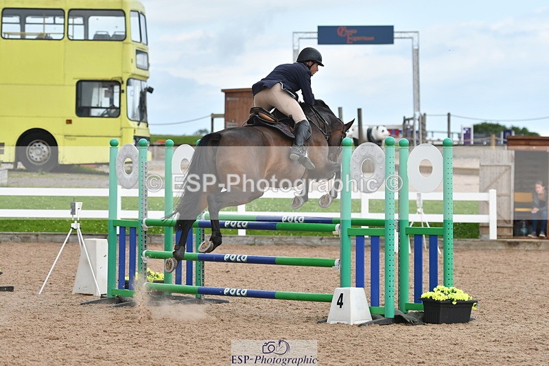 240727A-161426-06641 - Cls 24 1.05m Amateur Qualifier