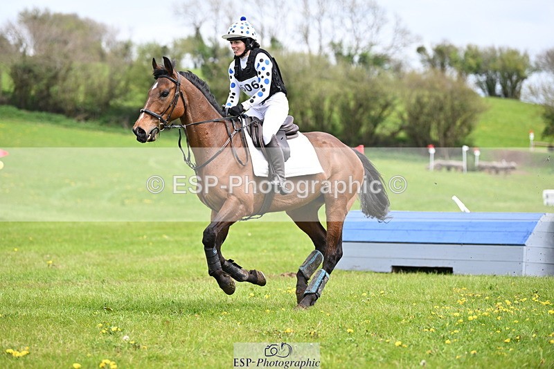 250419-143423-12480 - 606-Laura.Horsley-PRESENTING.JEREMY