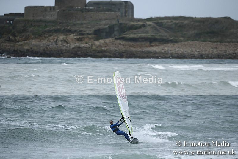WS 150913-190 - Windsurfing