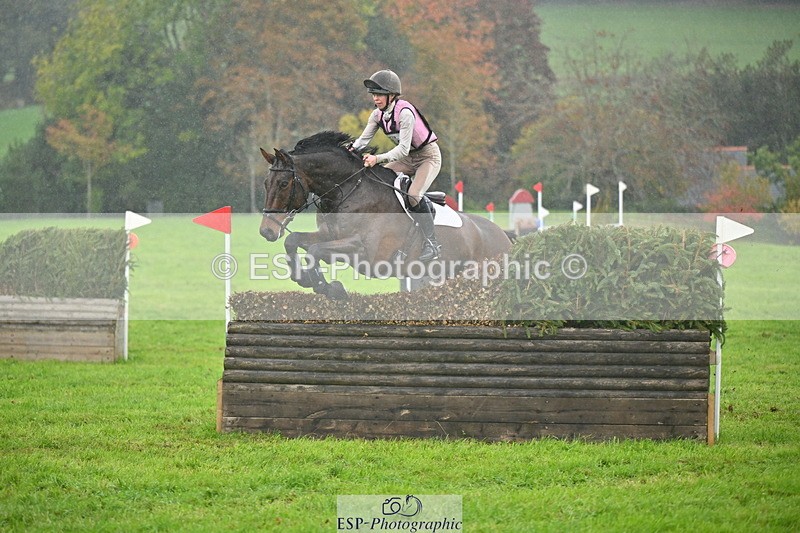 251025A-103005-16689 - D-349-Emily.Proud