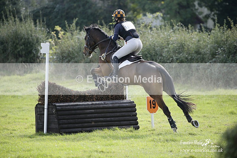  WWHT 171021 3224 - Intermediate (0.90m)  17/10/21