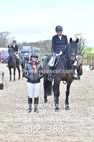 BPP_3833 - CLASS 3 FRI Senior British Novice/ 90cm Open