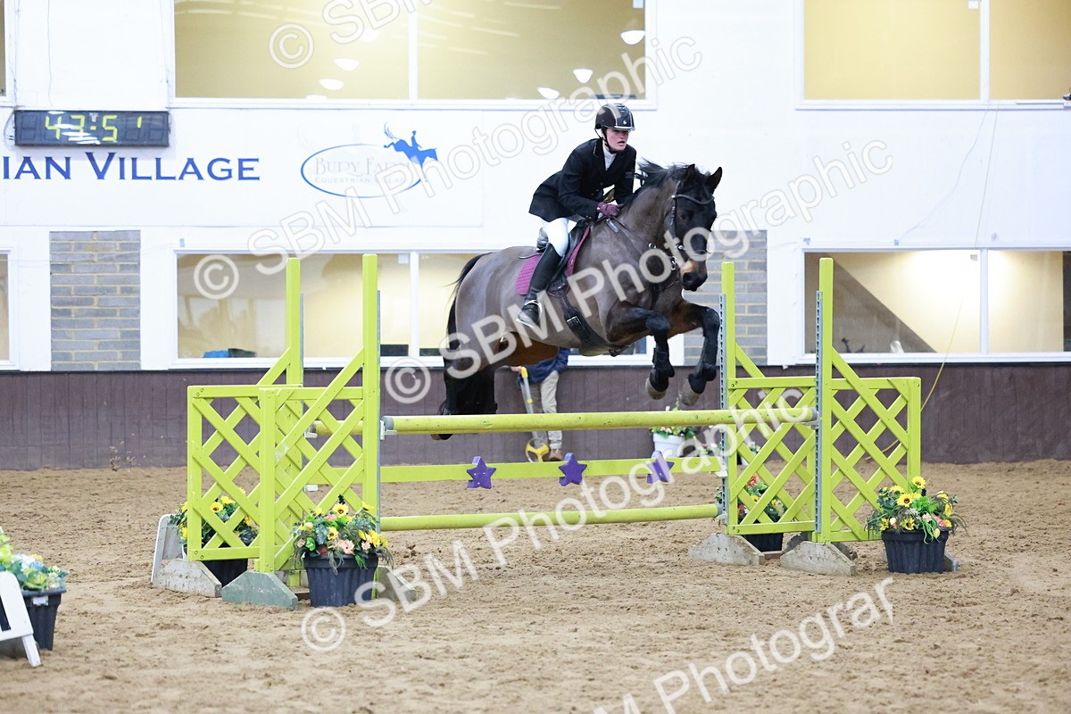 SBM_007682 - Class 24 - Nupafeed Supplements Senior Discovery/ 1m Open