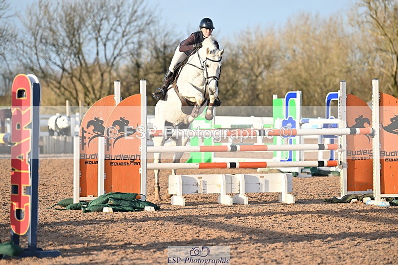 231210A-144252-02828 - Cls 21 Foxhunter & 1.20m Open