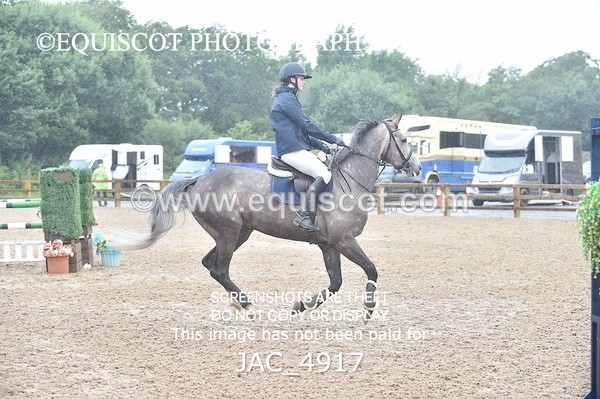 JAC_4917 - CLASS 16 SUN Senior Newcomers/ 1.10m Open