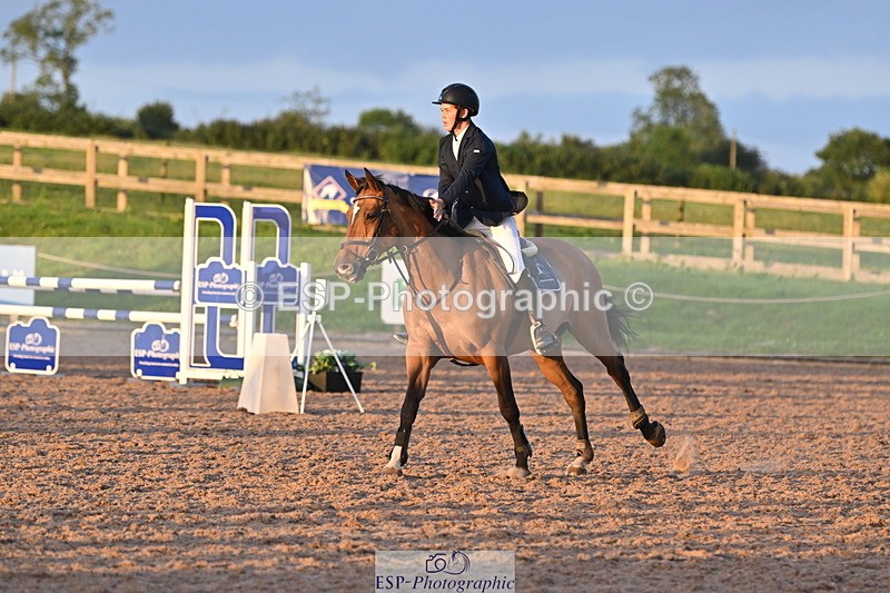 240628A-205923-02101 - Cls 8 Children on Horses 1.05m