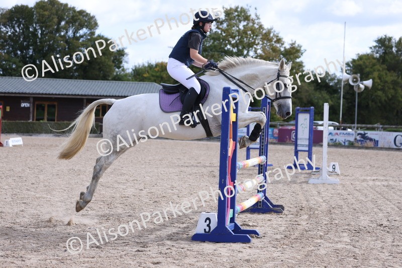 20251005-0875 - Class 6 - 90cm