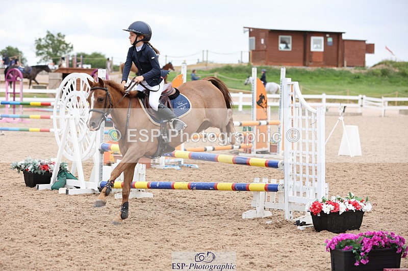 240630A-175846-16243 - Cls 28 Stepping Stones 128cm + 138cm