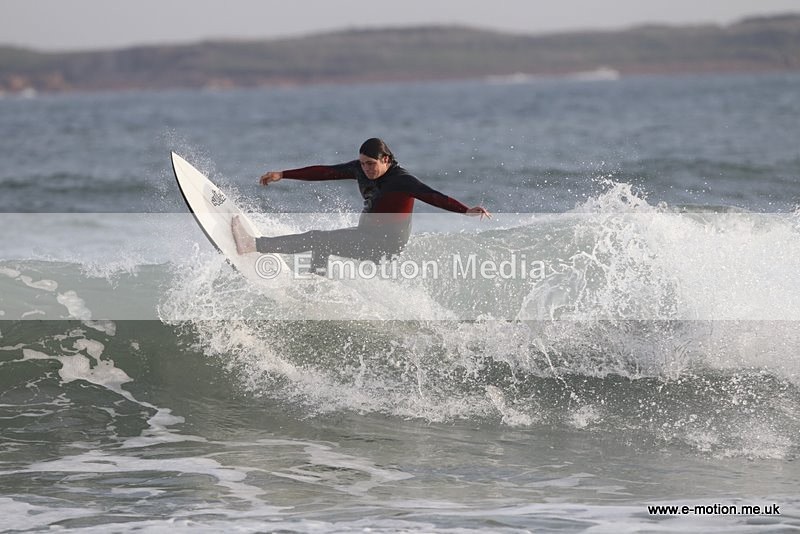 SU 091010 123 - Surf Oct 2010