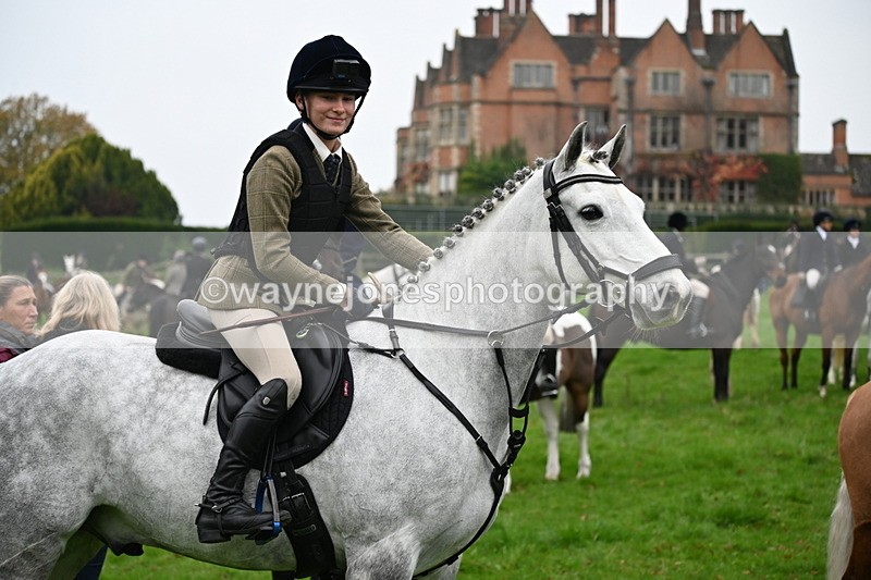 WJ6_6039 - The Meet