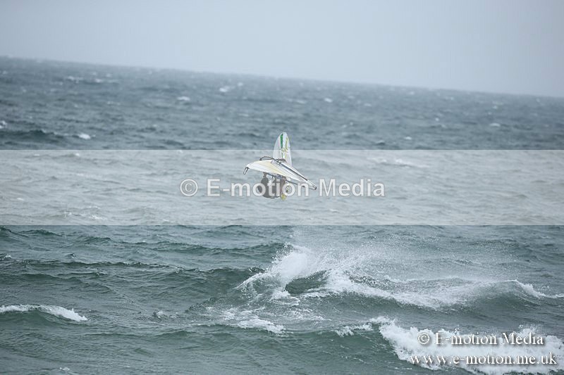 WS 150913-96 - Windsurfing