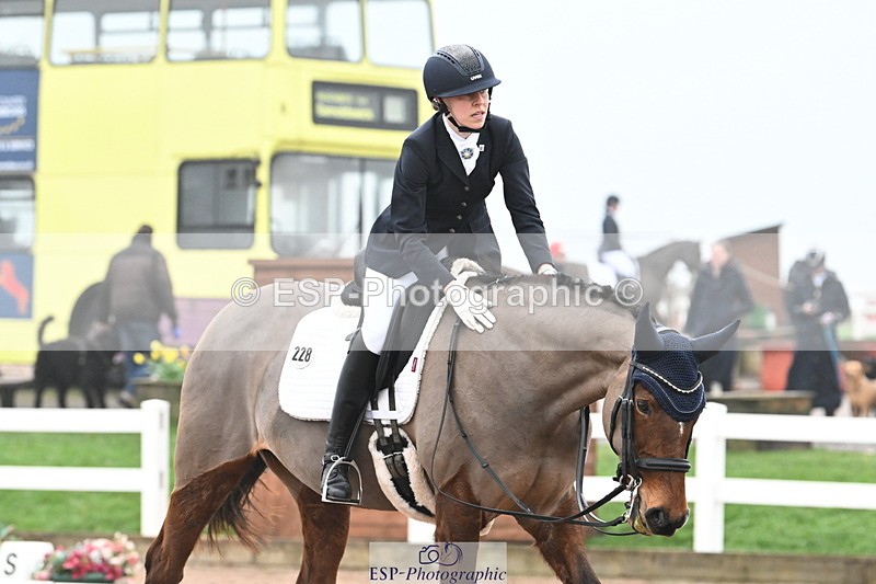 240217A-120129-02507 - 228-Abby.Bannell-Royal.Dalliance