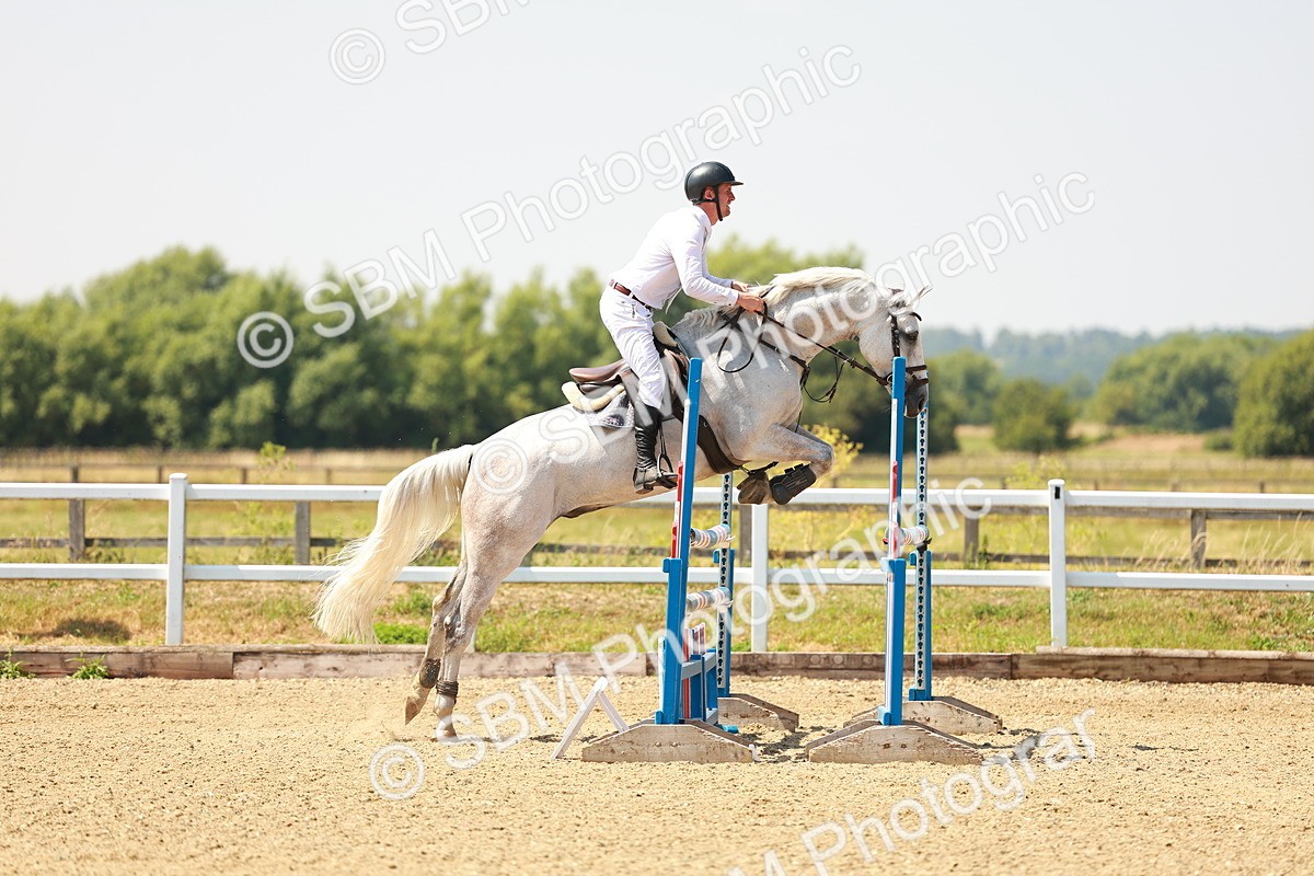 SBM_001944 - Class 5 - Senior Foxhunter - 1.20m