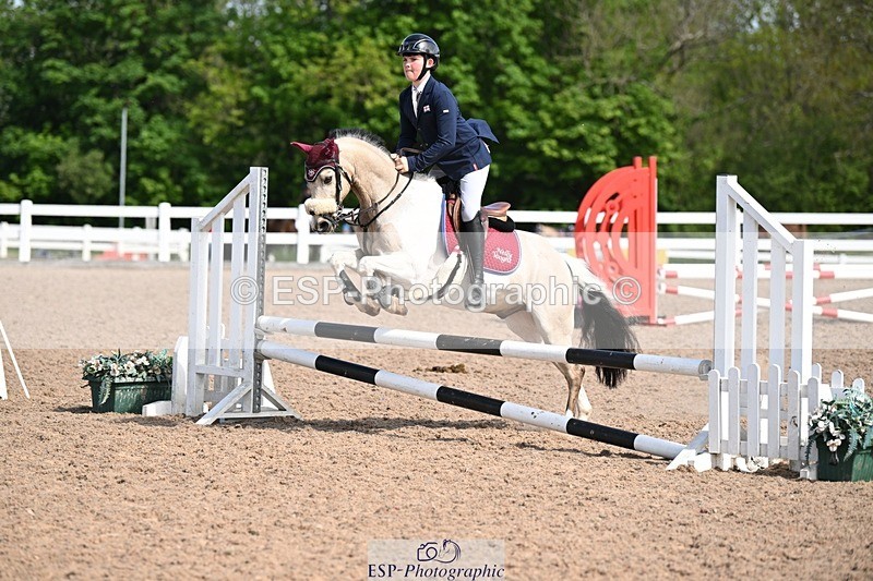 250504-104600-02168 - Cls 15+16 Club and Schools 70cm