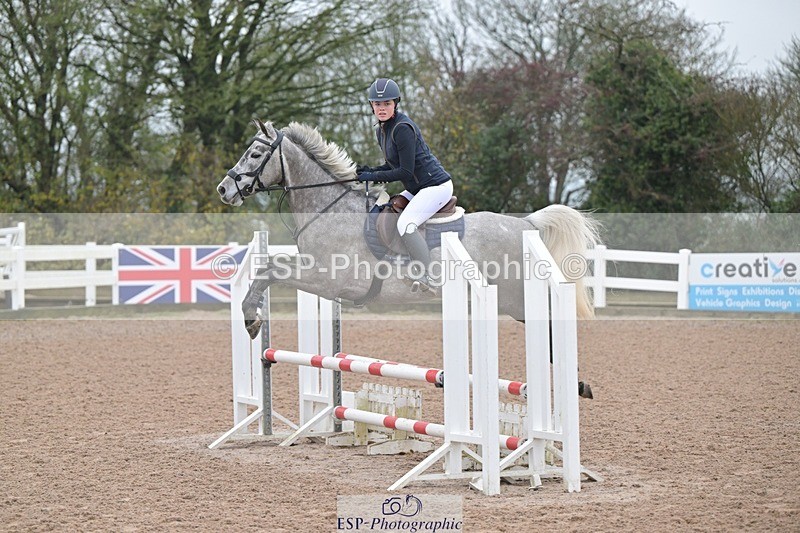 251116-104019-01132 - Cls 4 Pony British Novice and 80cm Open