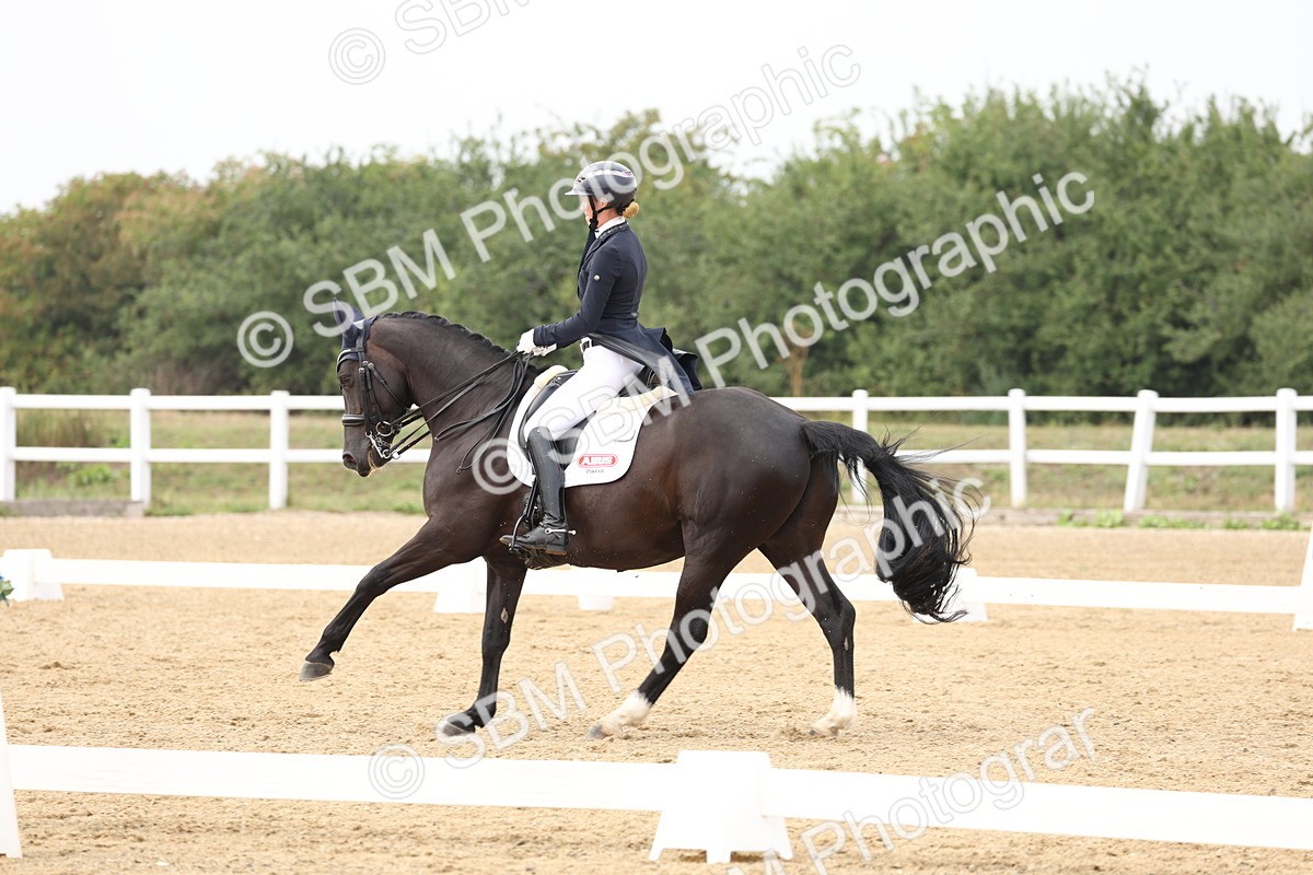 SBM_008225 - Class 10 - FEI INT I - 16.10-16.50