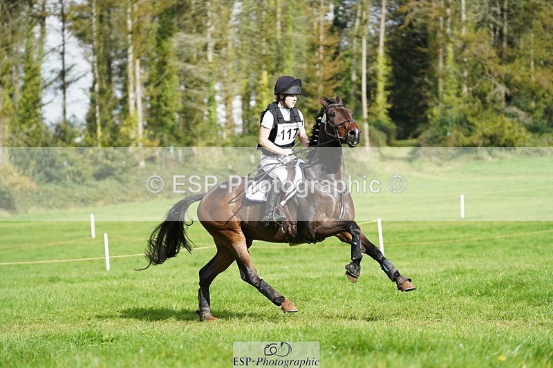 231020-140534-09456 - 117-DERG.FASCINATION-Frederica.Finch-XC