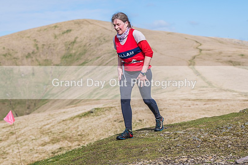 Arant haw-388 - Kendal Winter League Arant Haw Fell Races Sunday 2nd April 2023