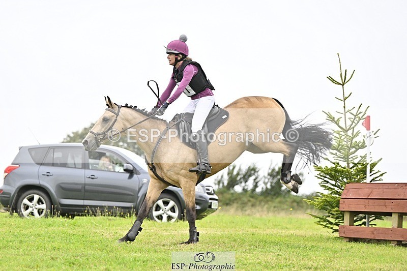 240831A-152146-04492 - 211-Fiona.Lewis-BALLYANNY.BUTTONS