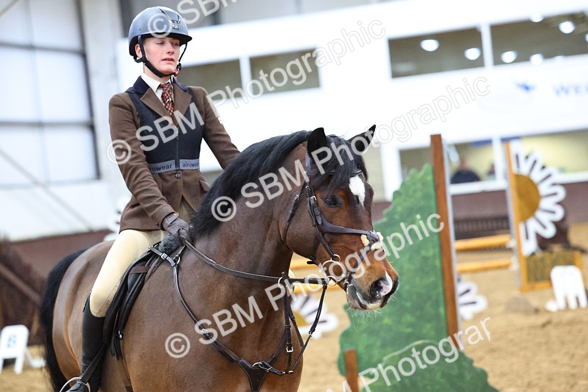 SBM_003508 - Class 37 - 80cm Training Stakes
