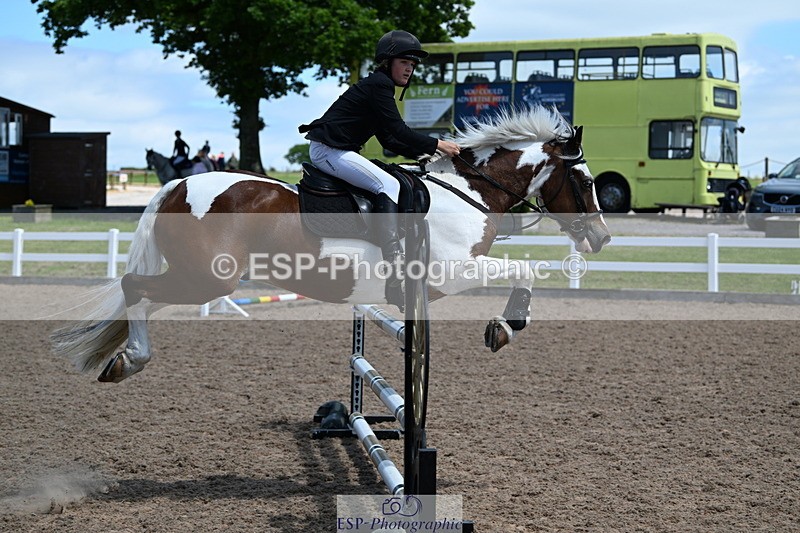 240609A-133734-05793 - Cls 25 Pony Newcomers and 1m Open