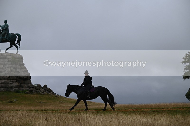 DSC_2107 - Time at Statue 12:13 to 12:32