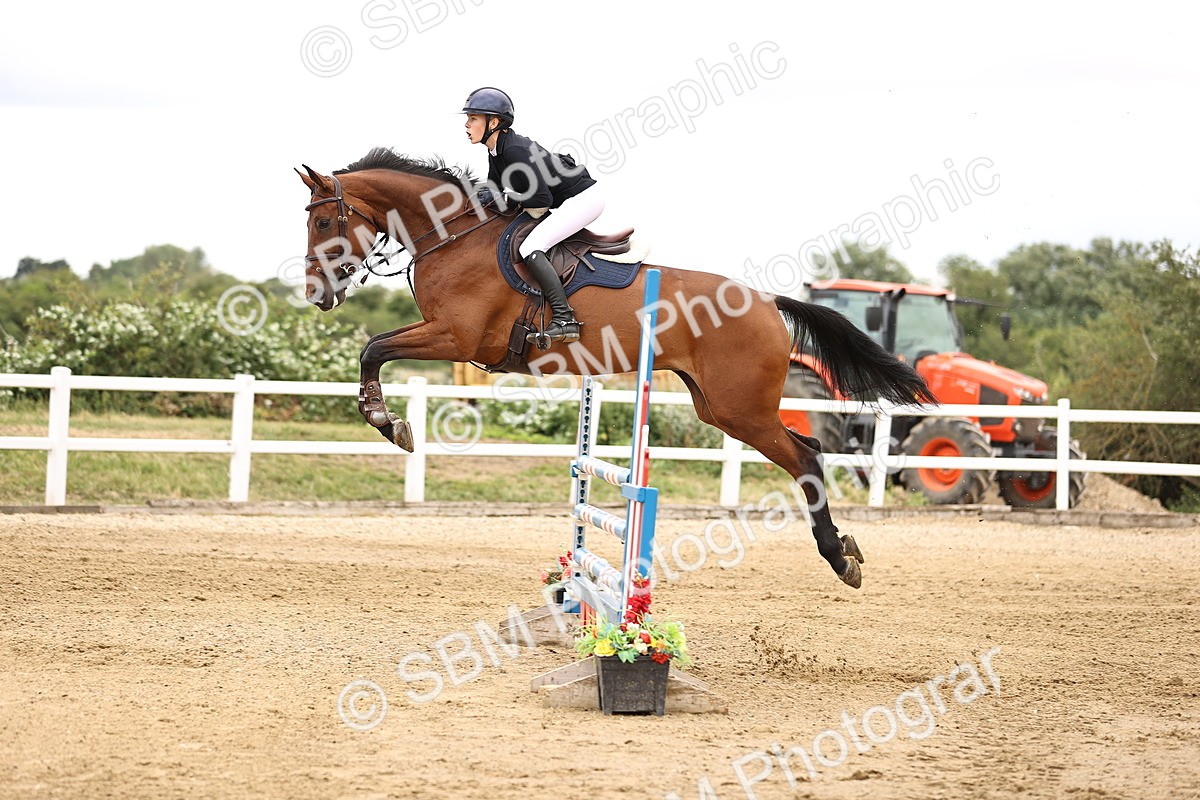SBM_003132 - Class 21 - Senior Newcomers - 1.10m