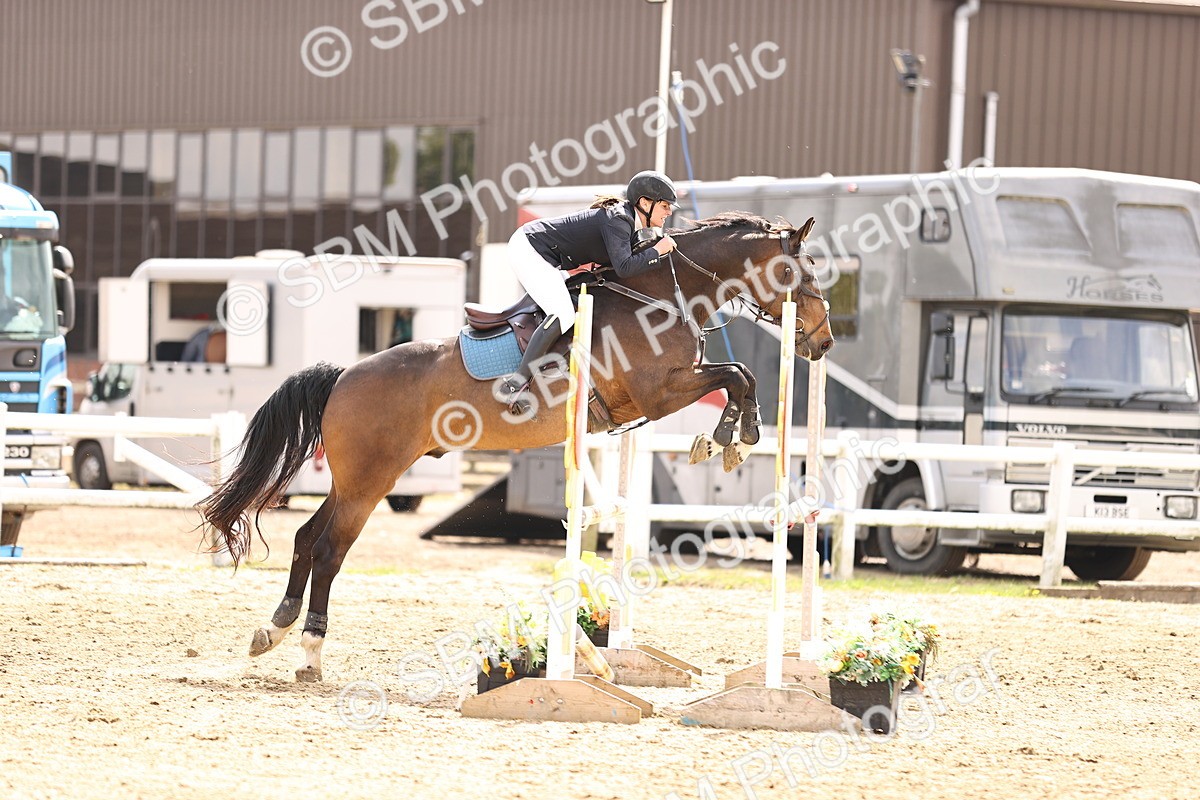 SBM_002072 - Class 10 - Senior British Discovery - 1.00m