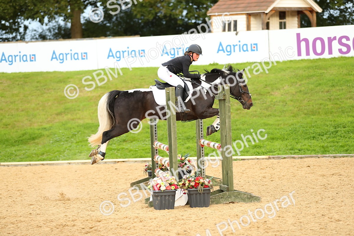 SBM_76151 - J19 - Junior 90cm Supreme Championship
