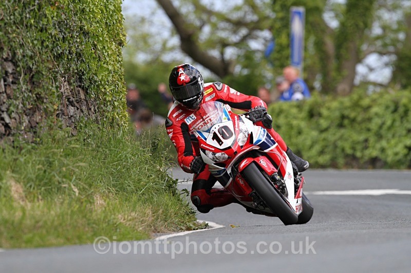 Conor Cummins - RST Superbike Race