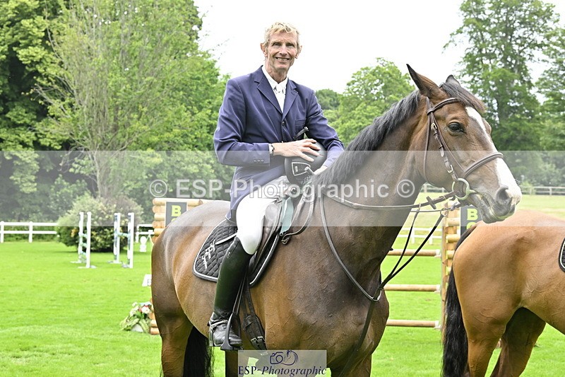 250613A-135742-02421 - Cls 3 Snr Foxhunter