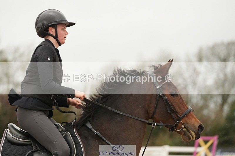 251109-115258-03666 - Cls 20 Newcomers and 1.10m Open