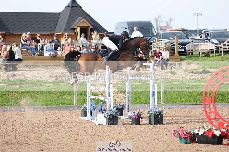 240511A-172732-15378 - Cls 38 National 1.40m Open