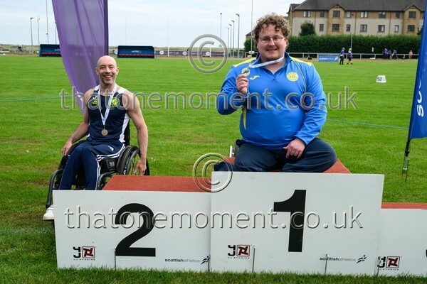 Nat26SUN-817540 - Medals